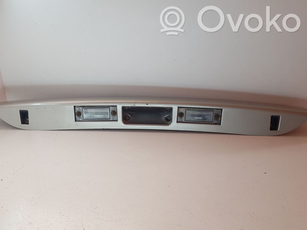 Chrysler Voyager Éclairage de plaque d'immatriculation 