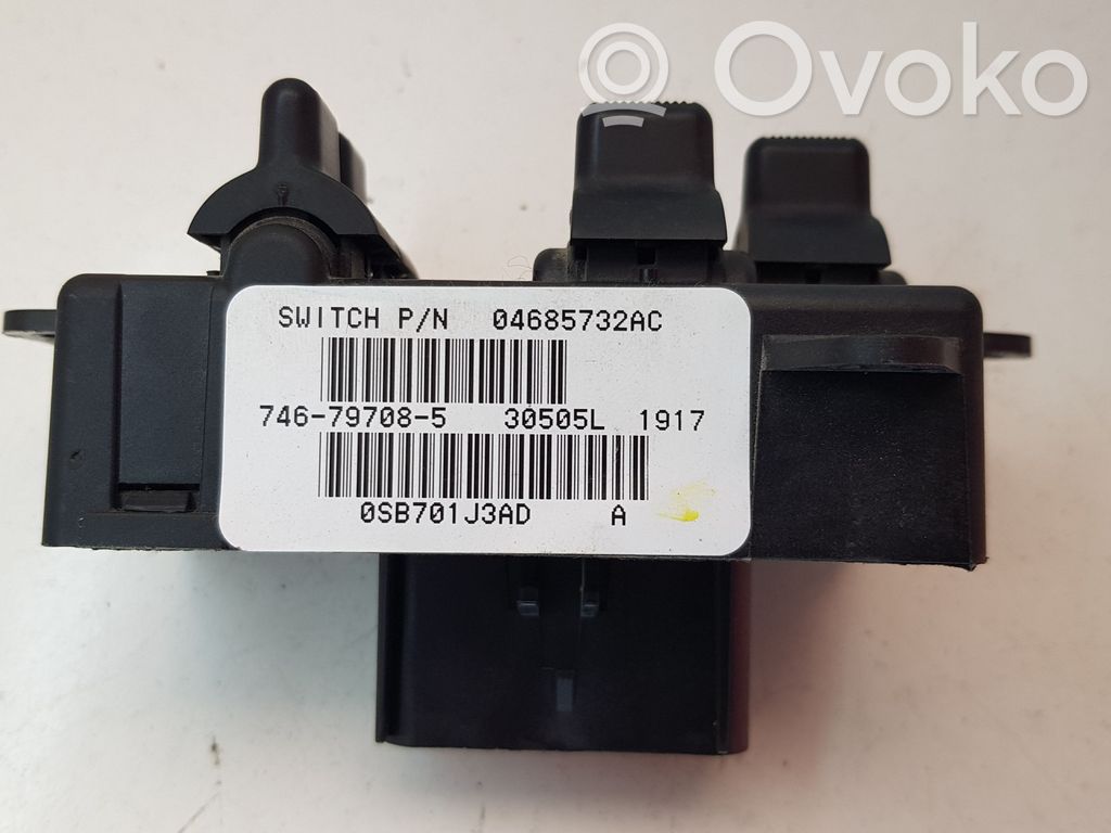 Chrysler Voyager Electric window control switch 
