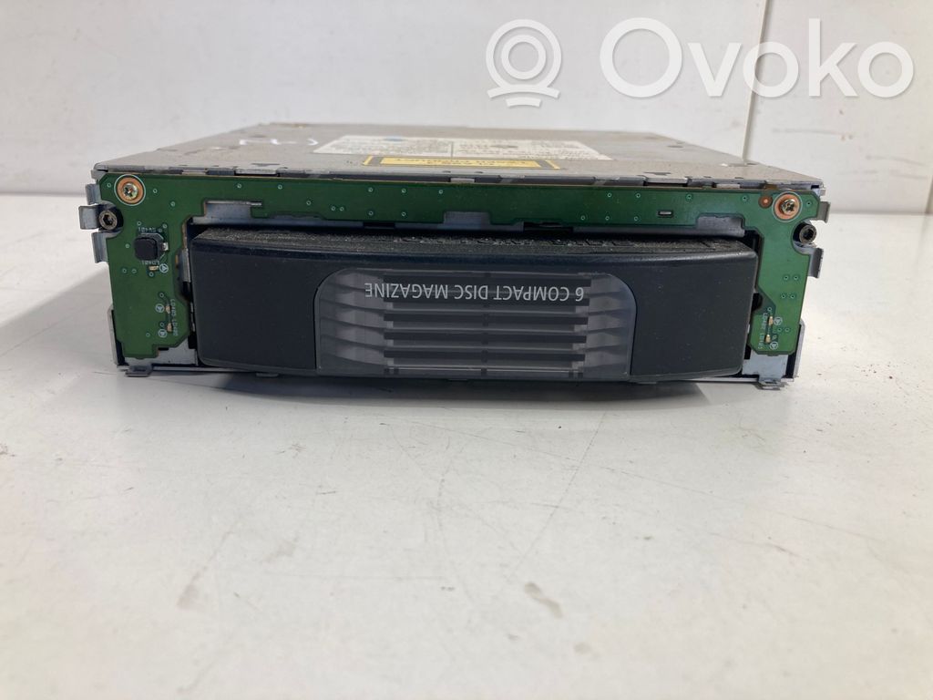 BMW 5 E60 E61 CD/DVD changer 