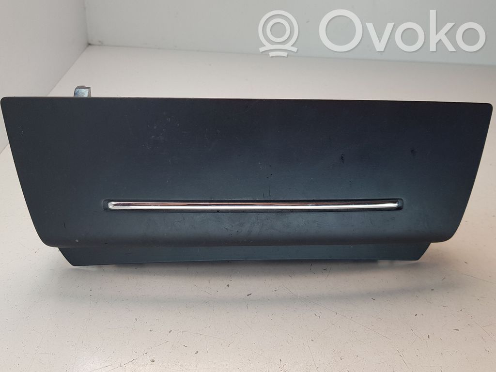 Citroen C5 Dashboard storage box/compartment 