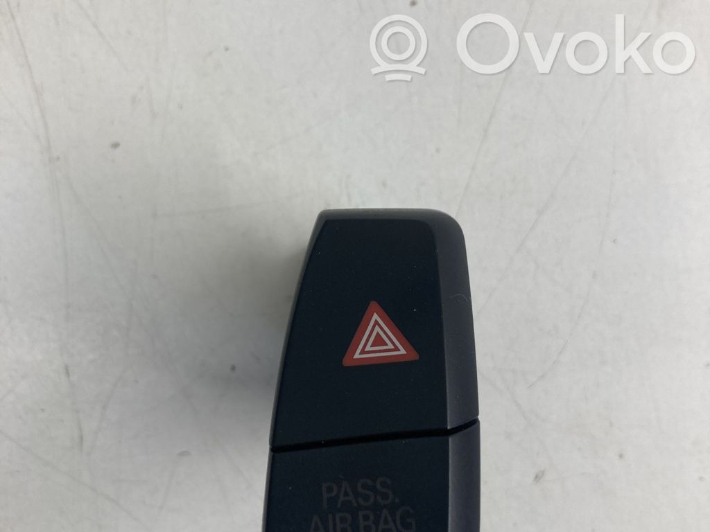 Audi A5 Sportback 8TA Hazard light switch 