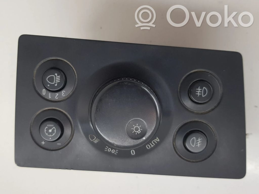 Opel Zafira A Interruptor de luz 