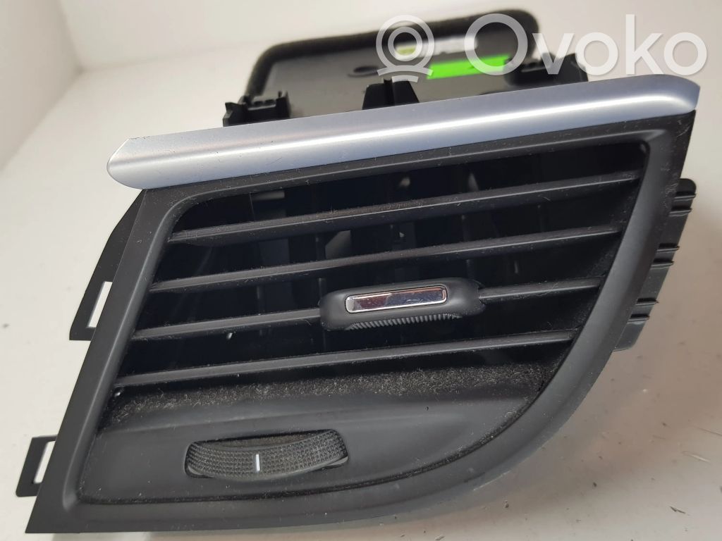 Opel Zafira C Grilă ventilație/ramă laterală bord 
