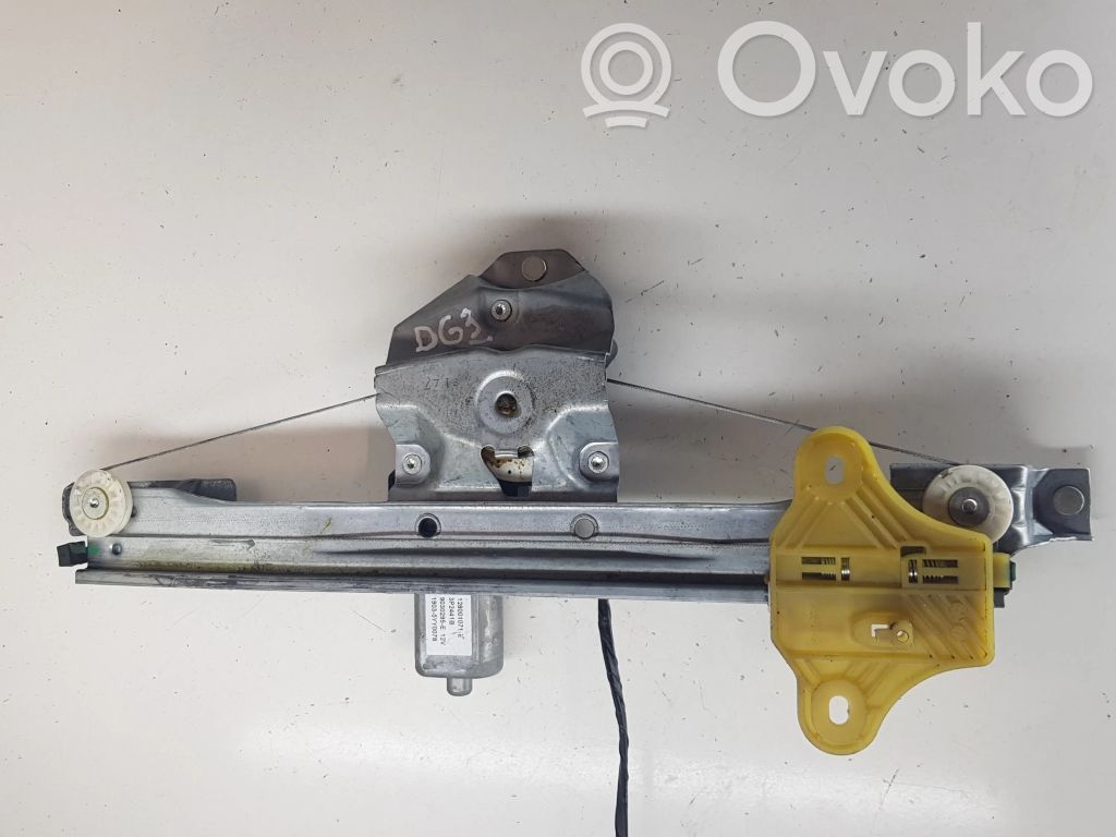 Renault Captur Rear door window regulator with motor 