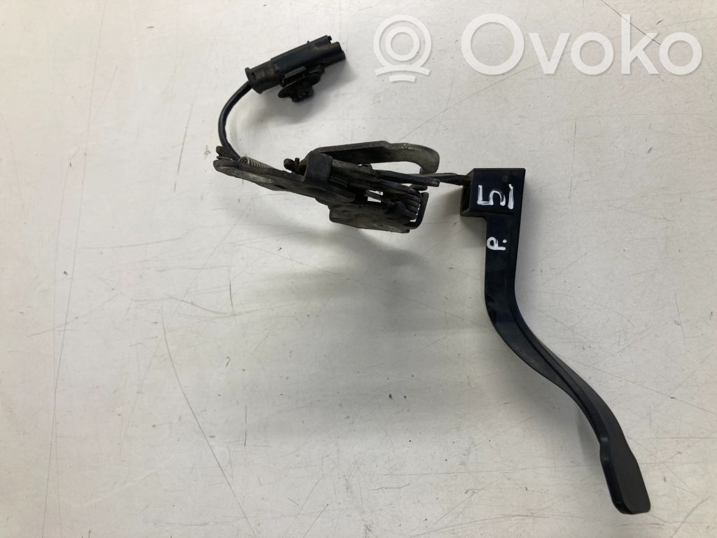 Peugeot 3008 I Engine bonnet (hood) release handle 