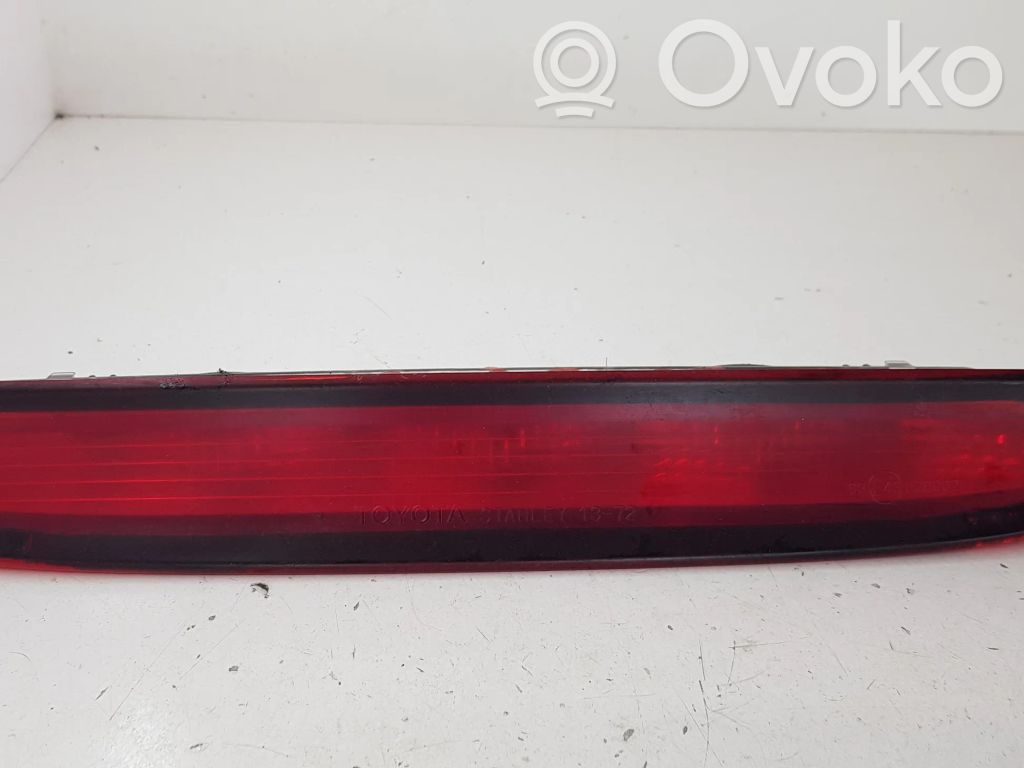 Toyota Corolla Verso E121 Third/center stoplight 