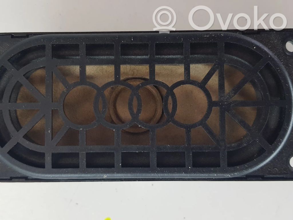 Audi A3 S3 8P Panel speaker 