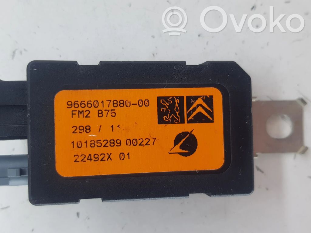 Citroen DS4 Antenos stiprintuvas 