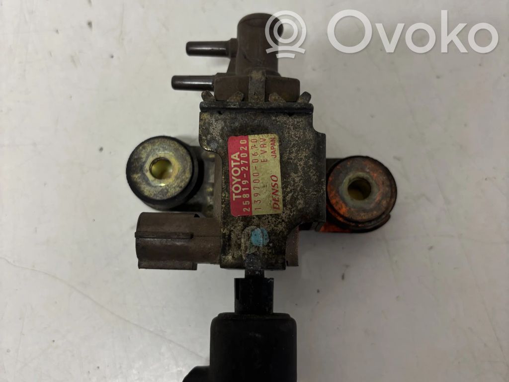 Toyota Corolla E120 E130 Electroválvula del turbo 