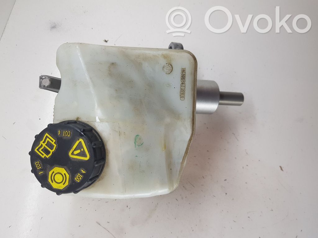 Volvo S90, V90 Główny cylinder hamulca 