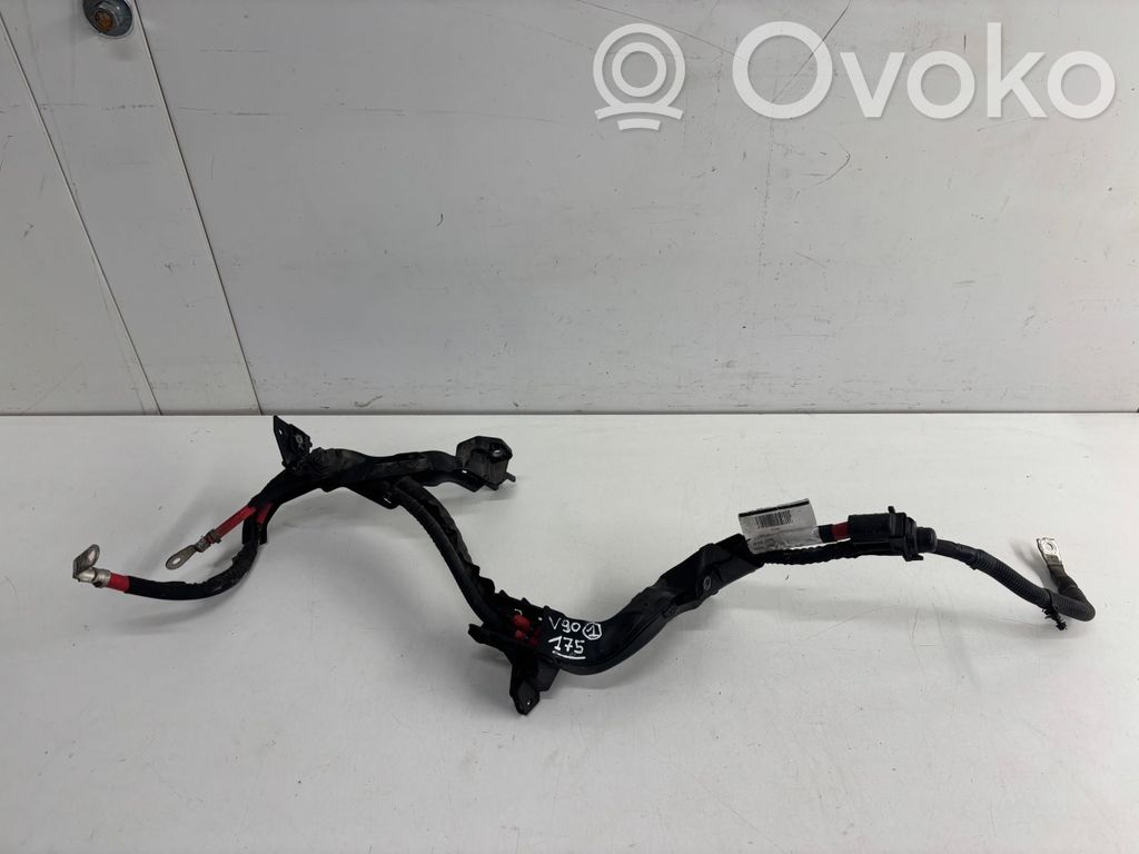 Volvo S90, V90 Plus / Klema / Przewód akumulatora 