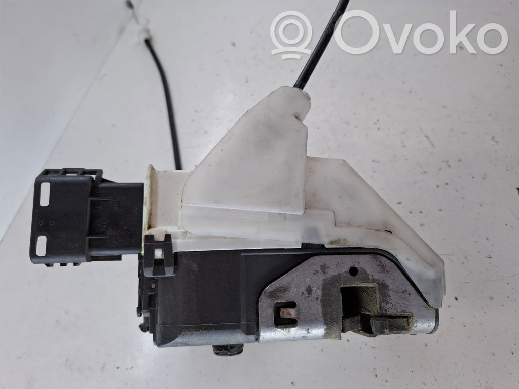 Citroen C3 Front door lock 