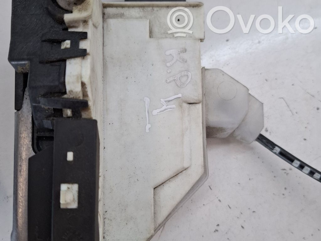 Citroen C3 Front door lock 