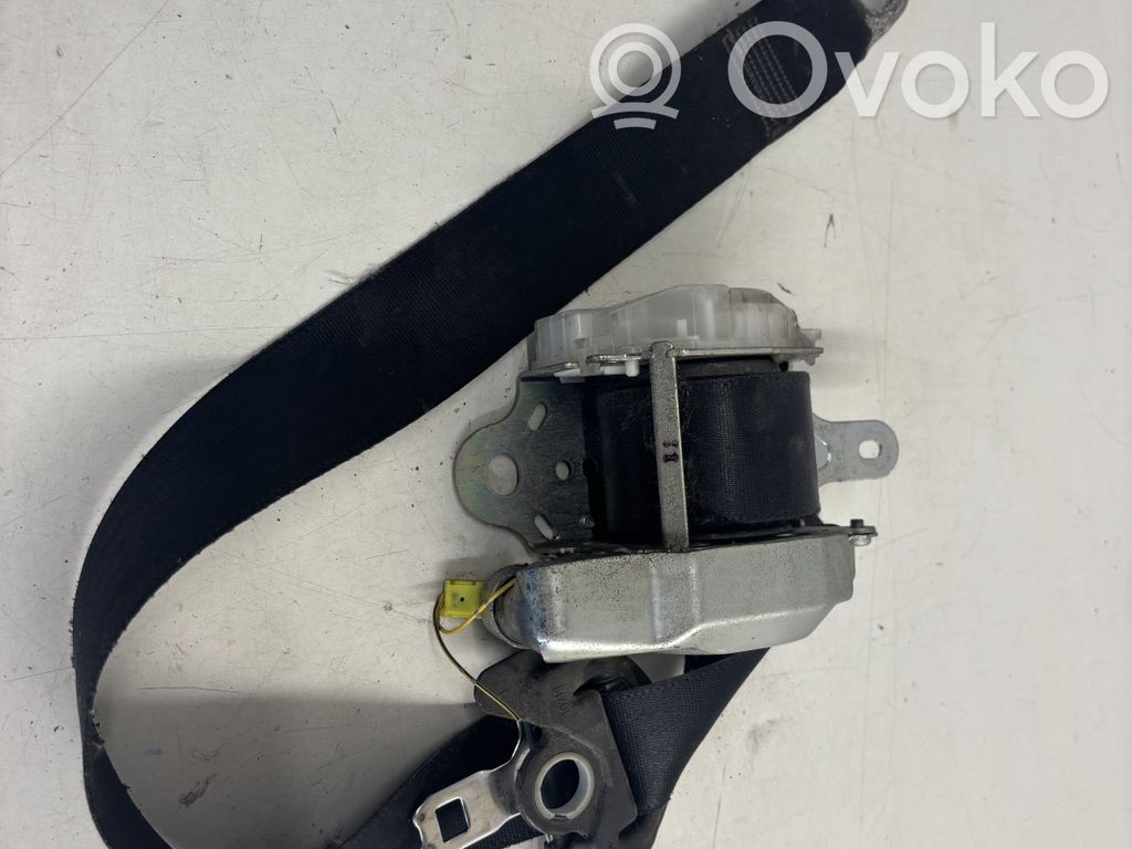 Toyota Aygo AB10 Cinturón delantero 