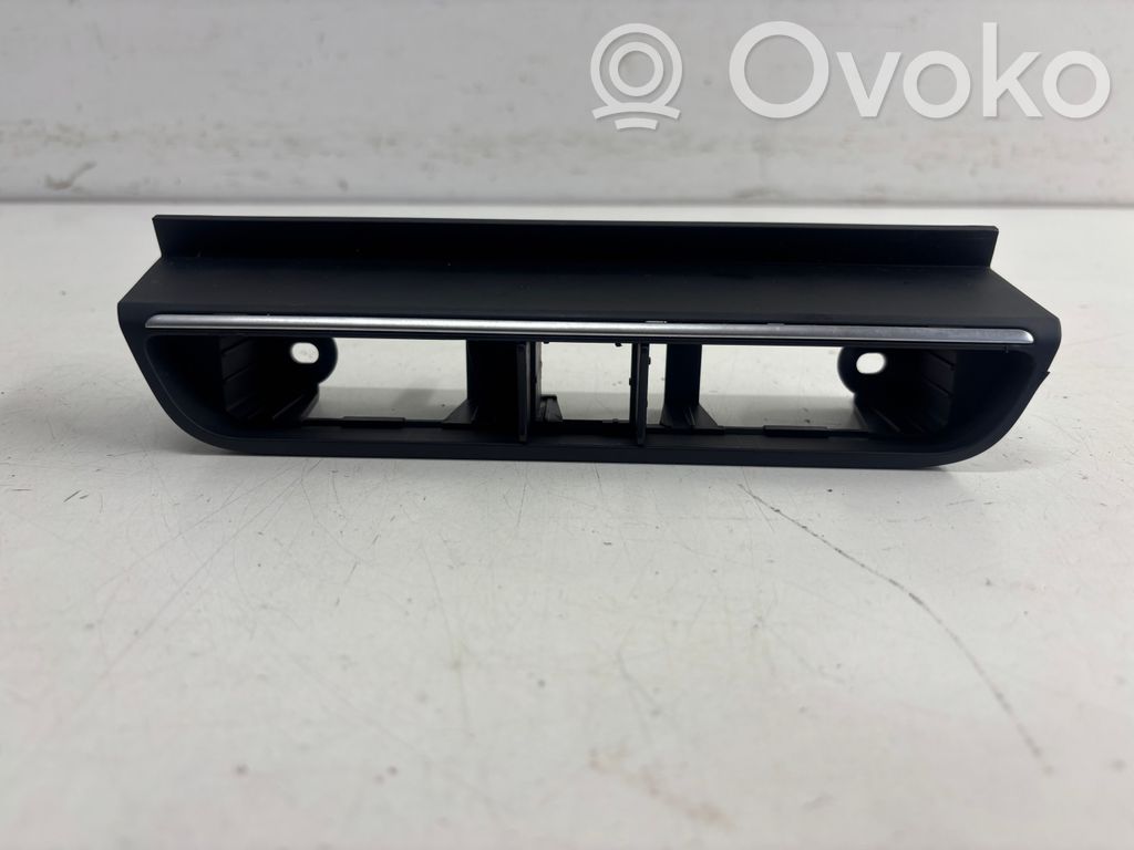 Audi Q3 8U Other interior part 