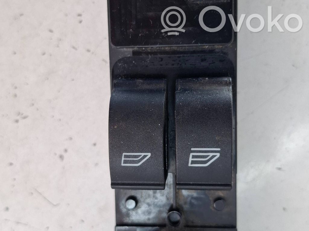Ford C-MAX II Electric window control switch 