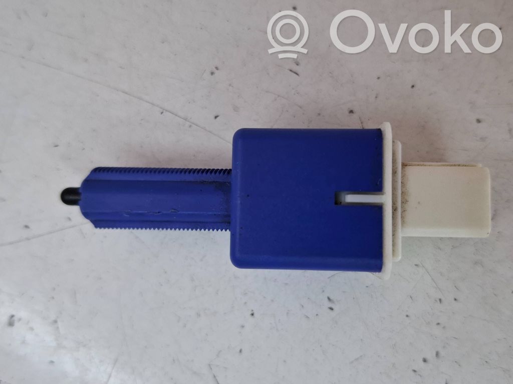 Honda CR-V Brake pedal sensor switch 