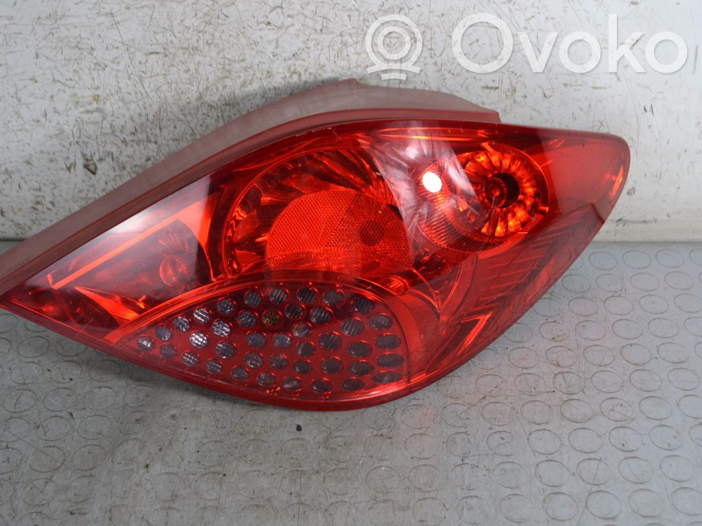 Peugeot 207 Lampa tylna 