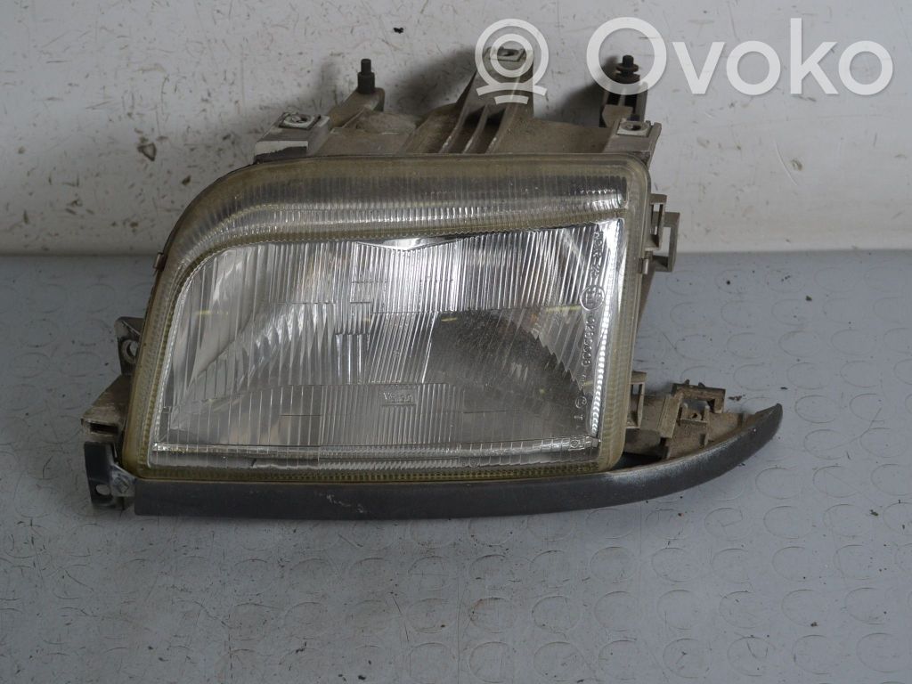 Renault Clio I Headlight/headlamp 