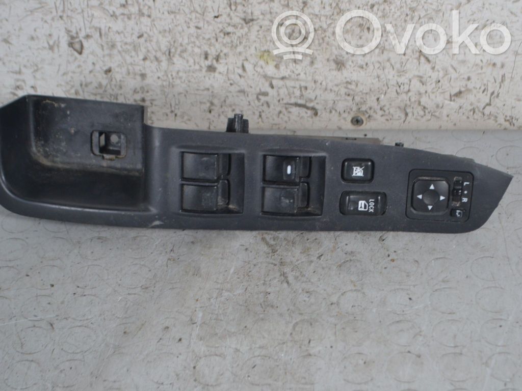 Citroen C-Crosser Interruptor del elevalunas eléctrico 
