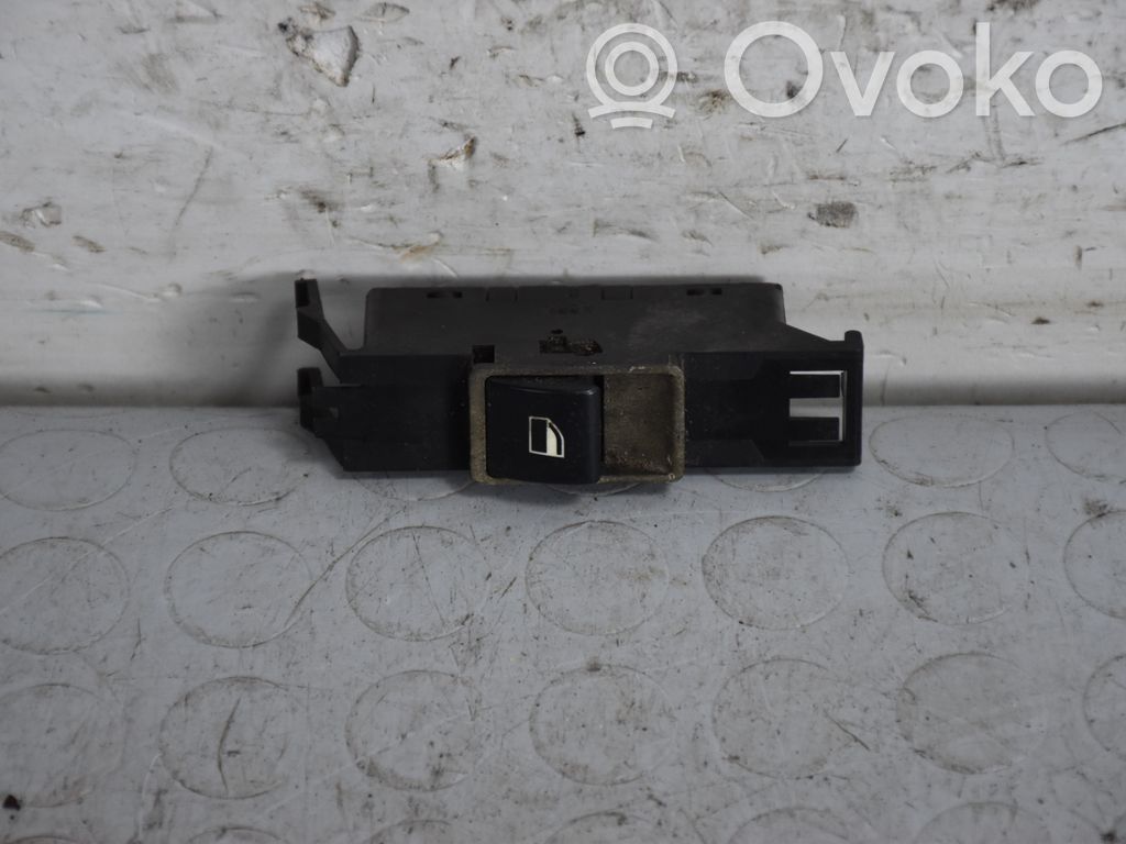 Interruptor del elevalunas eléctrico   61316902176,61318381510,61316902176,M43B19194E1