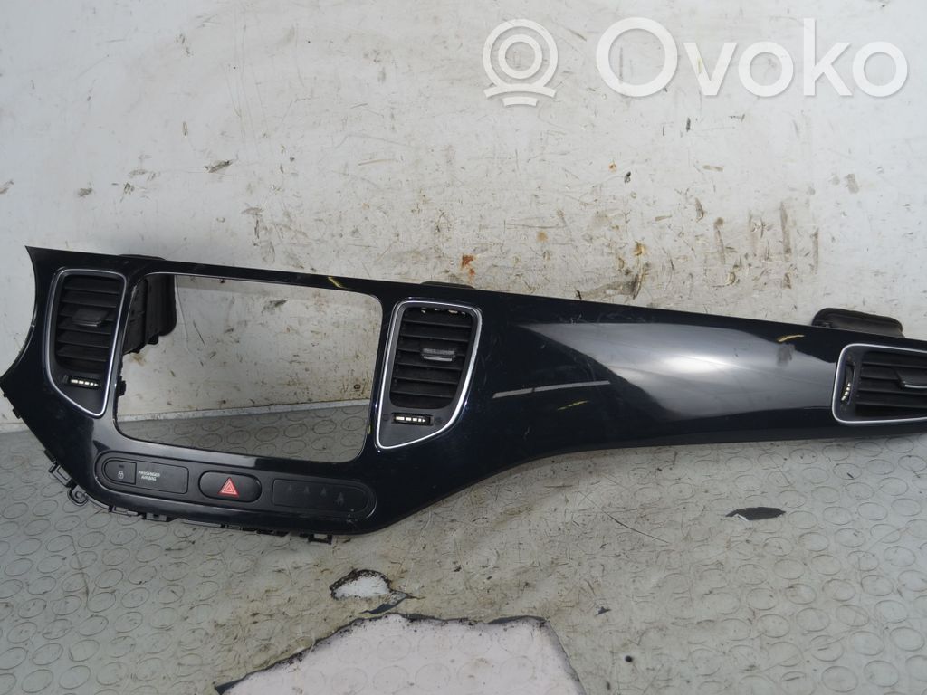KIA Carens III Rămă unitate radio/GPS 