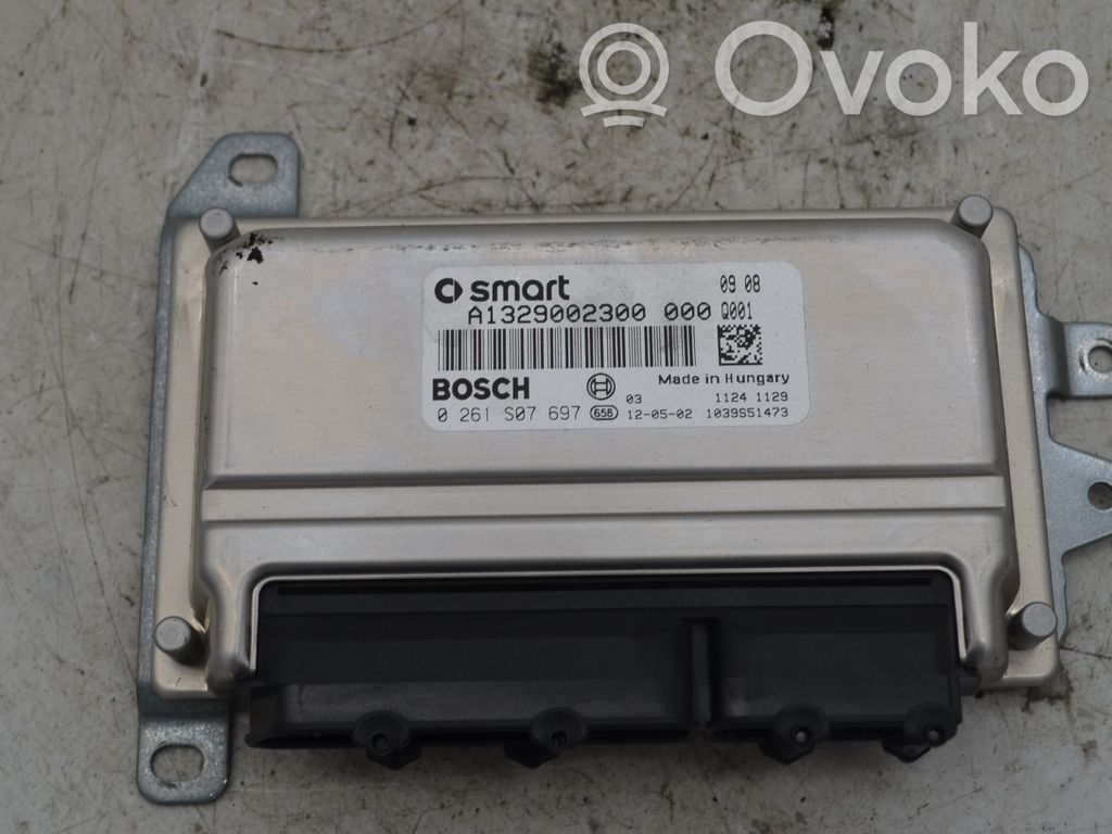 Smart ForTwo II Engine control unit/module 