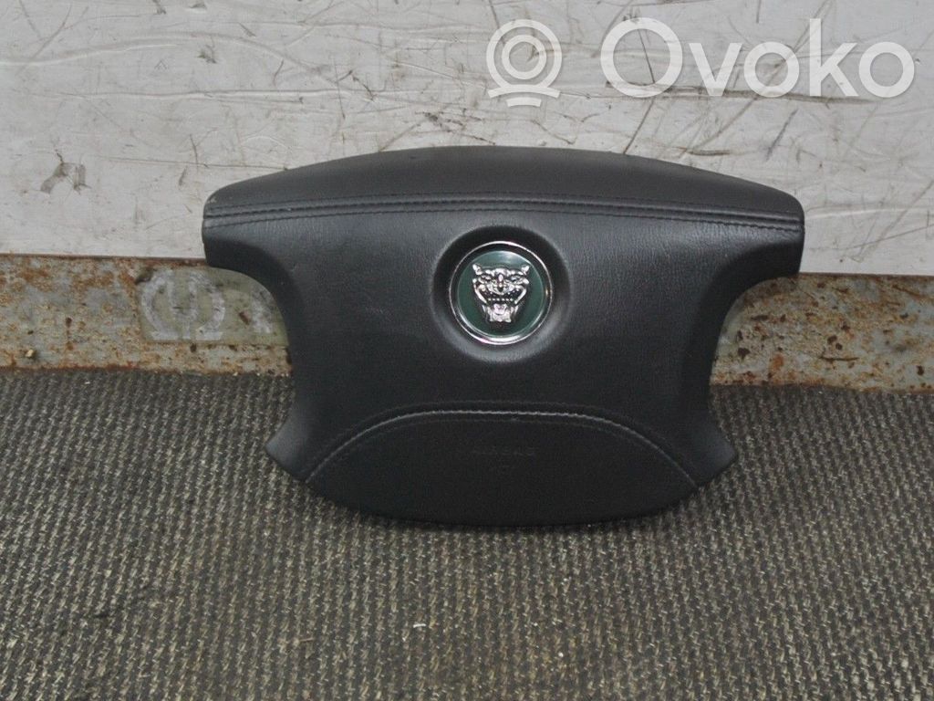 Jaguar S-Type Vairo oro pagalvė 