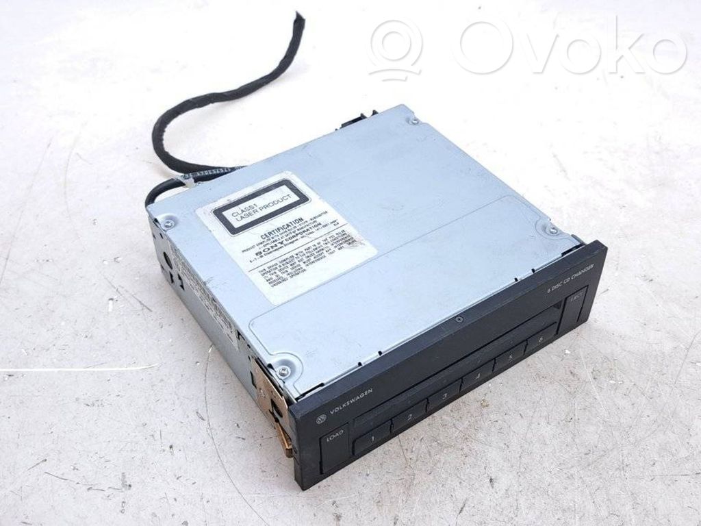 Volkswagen Phaeton CD/DVD-vaihdin 