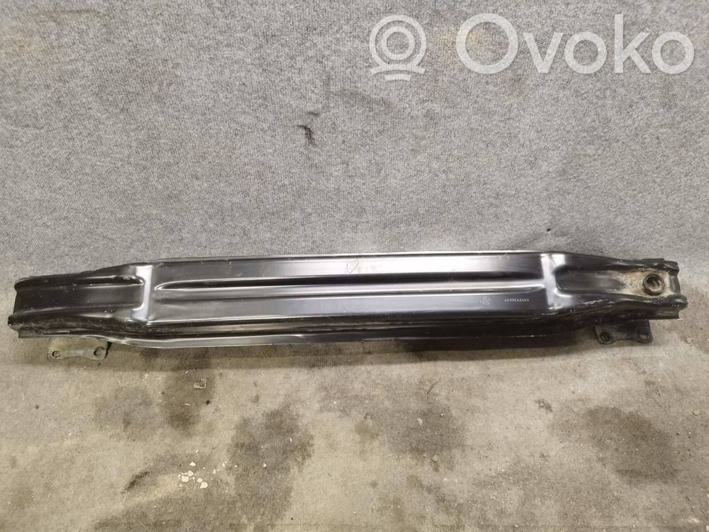 Volkswagen Golf VII Aizmugurē bampera balka 