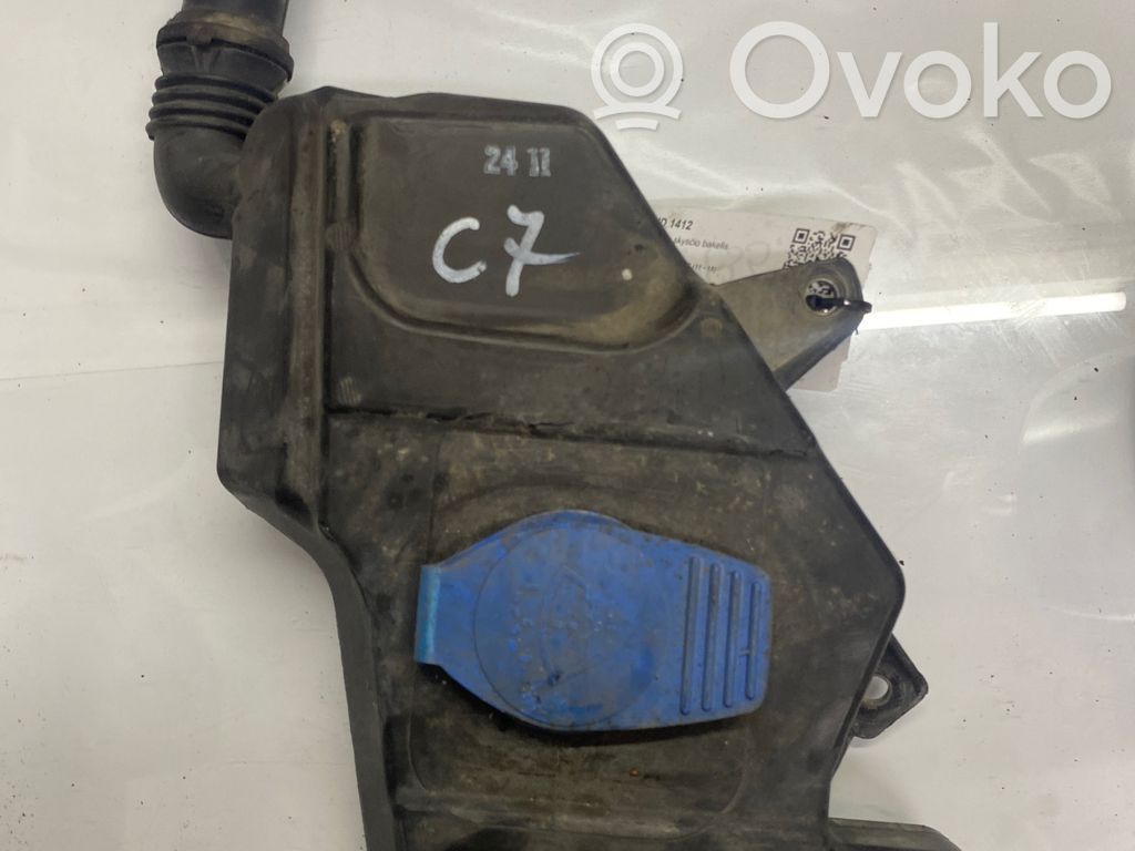 Audi A6 S6 C7 4G Zbiornik płynu do spryskiwaczy szyby przedniej / czołowej 
