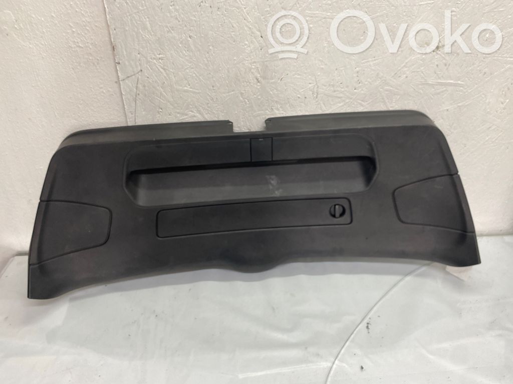 Audi A3 S3 8V Tailgate trim 