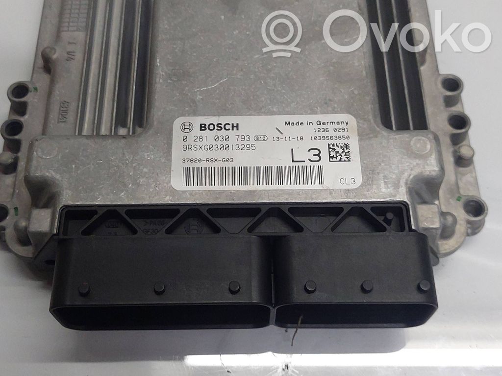 Honda CR-V Engine control unit/module 