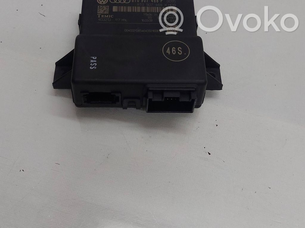 Audi A5 8T 8F Gateway control module 