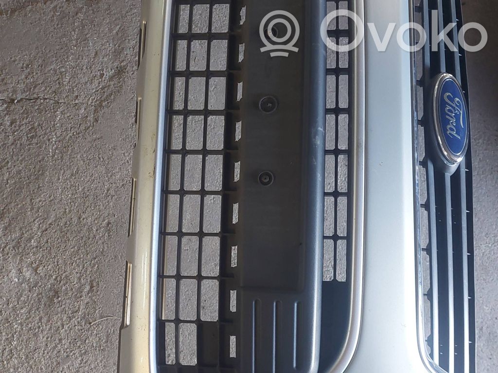 Ford Kuga I Front bumper 