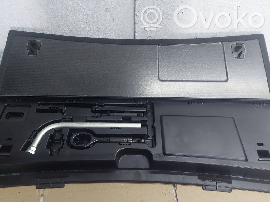 Audi A4 S4 B8 8K Skrzynka narzędziowa 