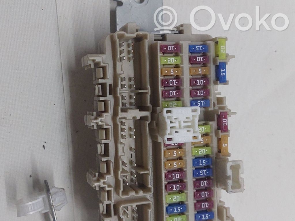 Nissan Qashqai Fuse module 