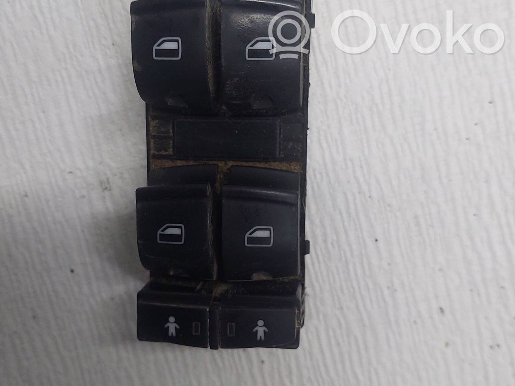 Audi A6 S6 C6 4F Electric window control switch 