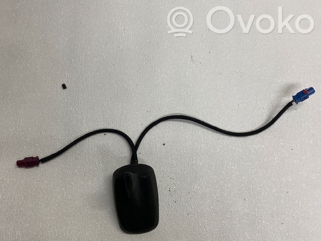 Audi A6 S6 C6 4F GPS-pystyantenni 