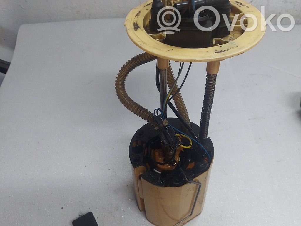 Audi A6 S6 C6 4F Bomba interna de combustible 