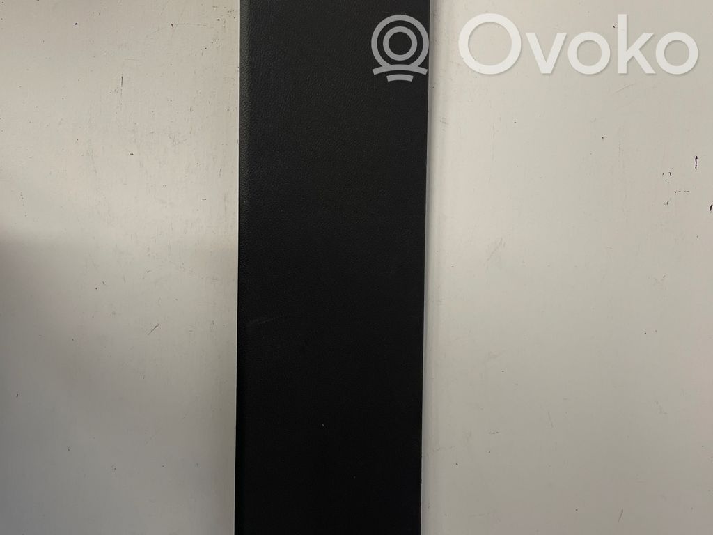 Dodge Durango Tailgate/trunk upper cover trim 
