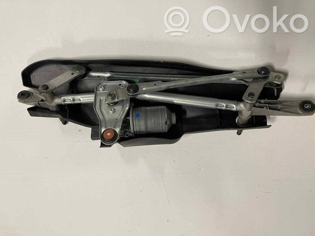 Buick Encore GX I Front wiper linkage and motor 