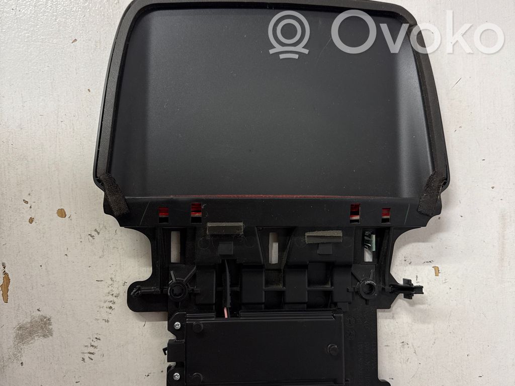 Dodge Charger Third/center stoplight 