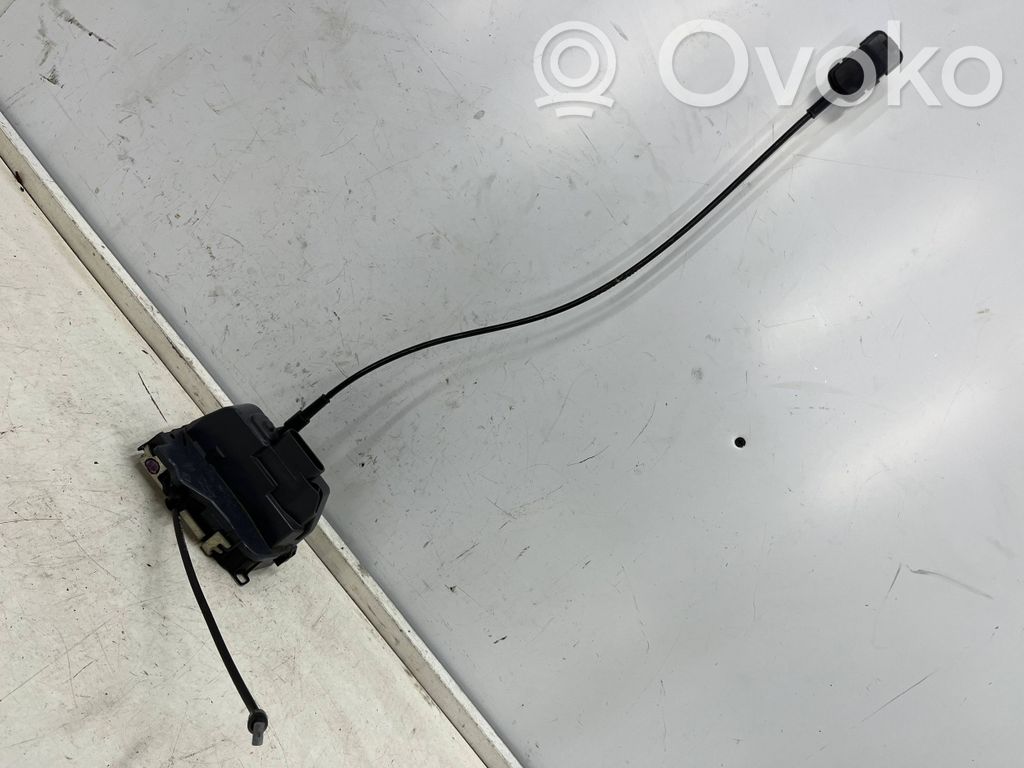 Renault Megane II Rear door lock 