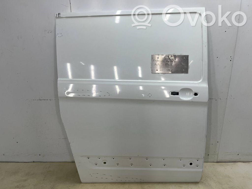 Side sliding door