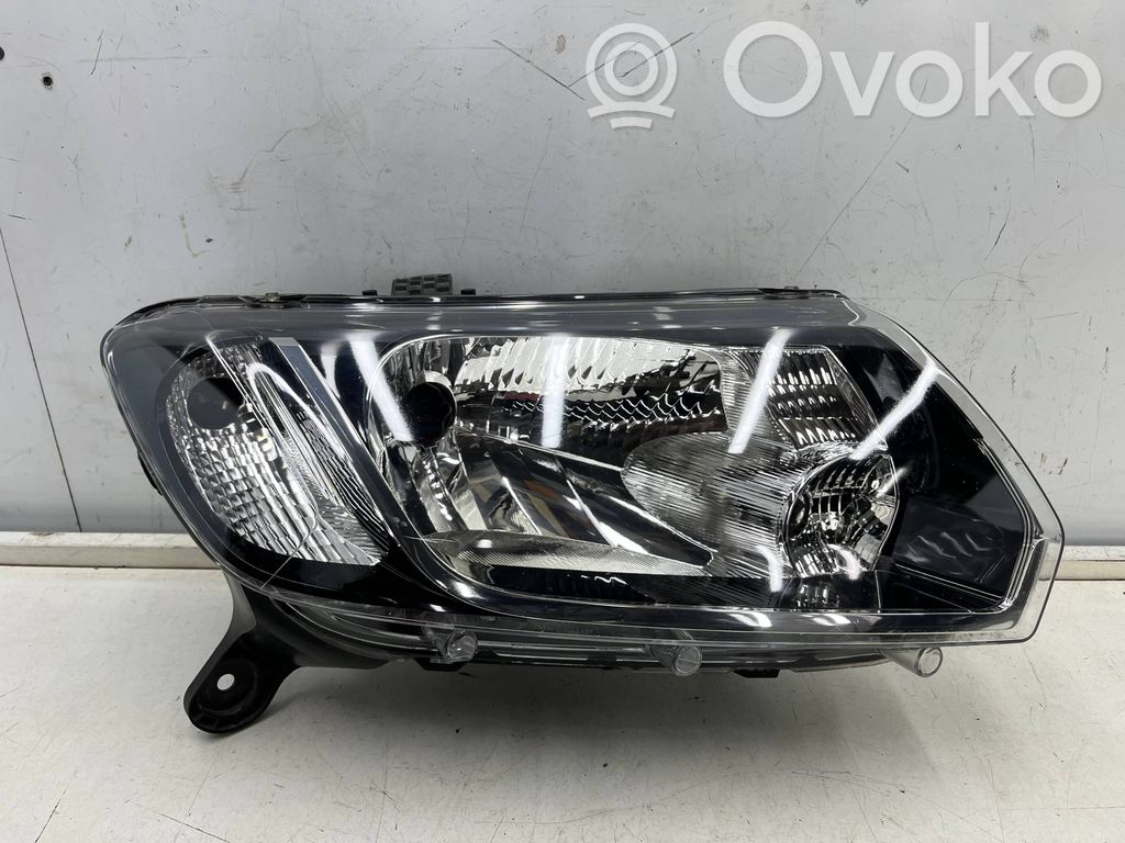Dacia Logan II Faro/fanale 