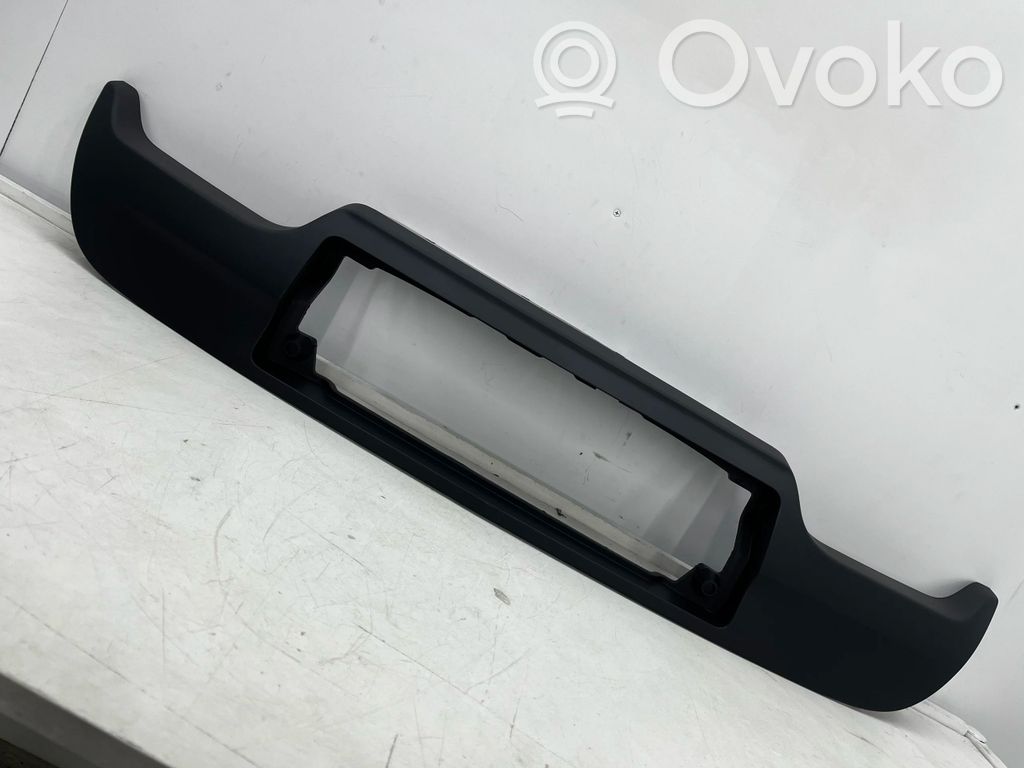 Opel Meriva B Takapuskurin alaosan lista 