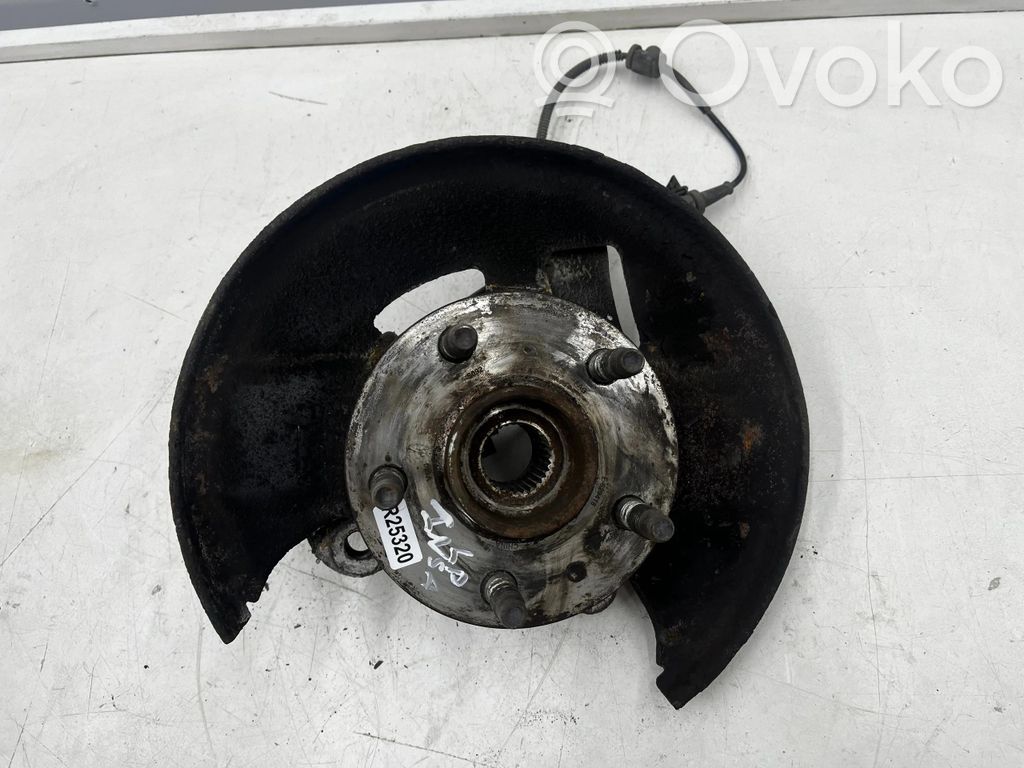 Opel Insignia A Etupyörän navan laakerikokoonpano 