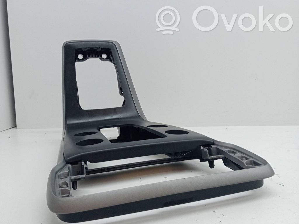Center console   31306639,8632792,2951354Y5CS