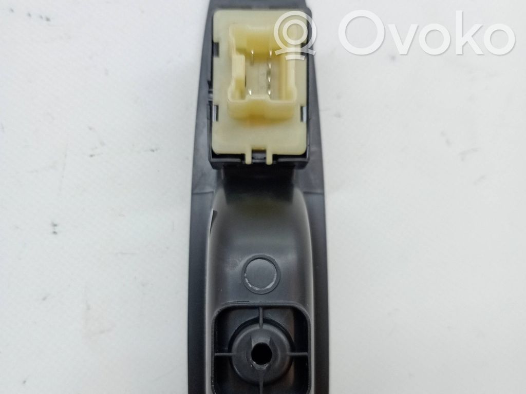 Interruptor del elevalunas eléctrico   254218614R